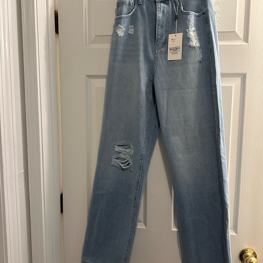 Joyfolie Blue Straight Leg Jeans with Distressed Details nwt sz 25